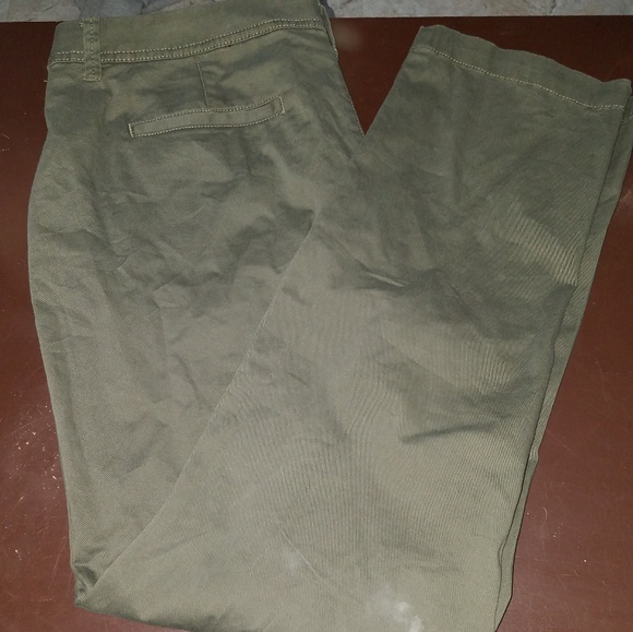 Pants - Picture 4 of 4